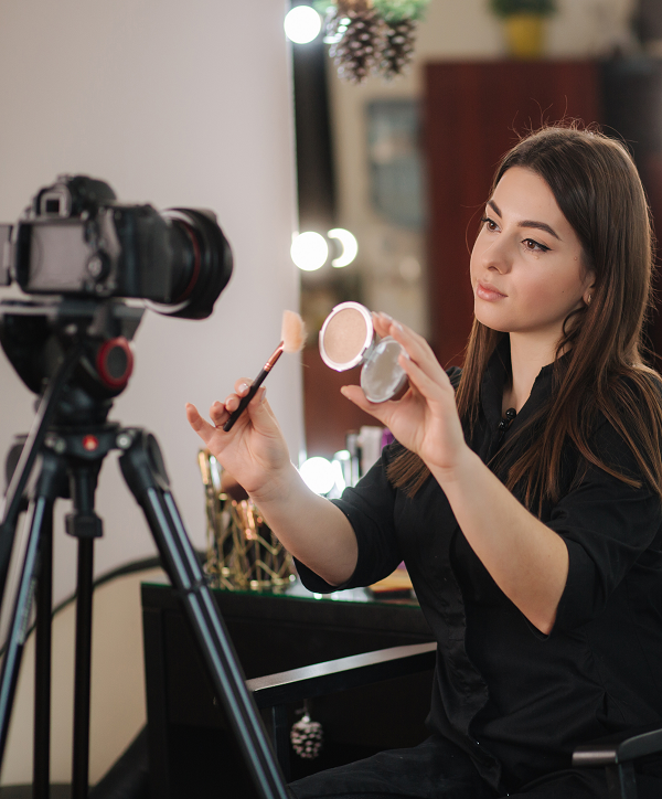 Marketing the digital products